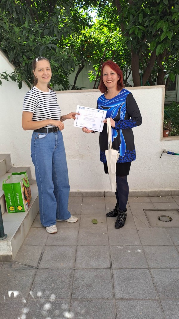 15 ученици от специалност “Електронна търговия“ на ПГЛПТ проведоха двуседмична практика в Лисабон