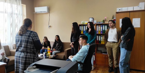 14 деца и младежи се включиха в инициативата „Бъди С нас за ден“ на сдружение „Бъдеще за децата“ 