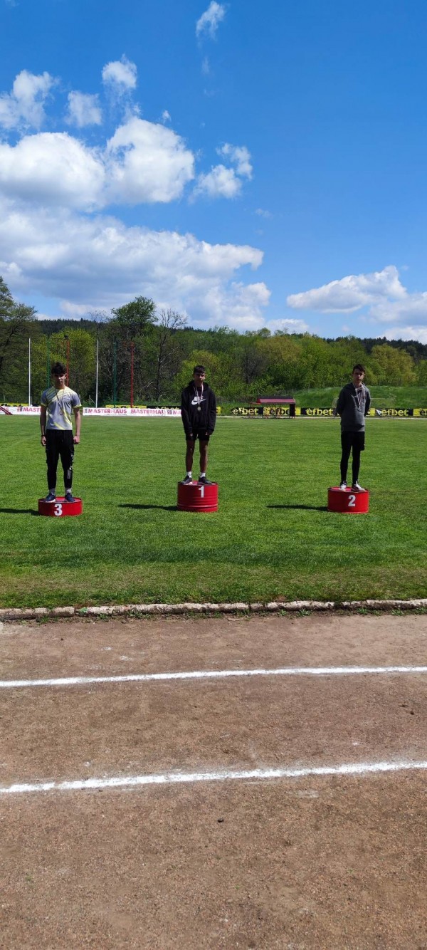 Кирковци с отлично представяне в общинското първенство по лека атлетика