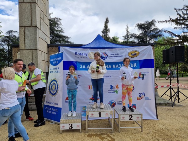 Велопразник събра десетки деца в парк “Розариум“