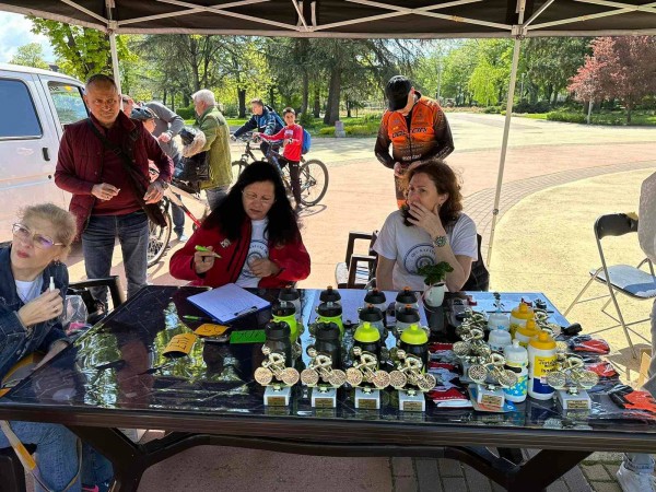 Велопразник събра десетки деца в парк “Розариум“