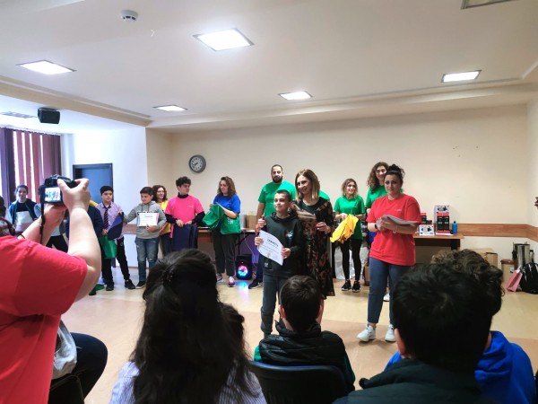 С 2 грамоти за трето място и 4 за отлично представяне се завърнаха от Финал 4 програмисти от 5-и и 6-и клас