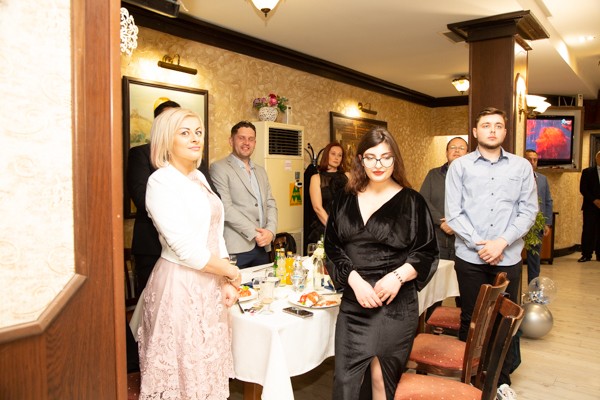 Близо 15 000 лева бяха събрани от местните ротарианци за децата на Казанлък