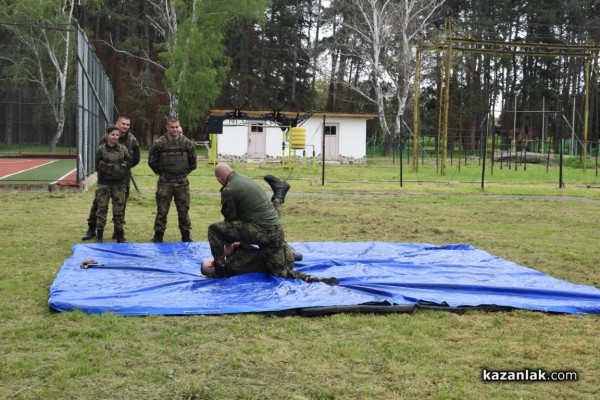 “Ден на отворените врати“ в казанлъшкото военно поделение 