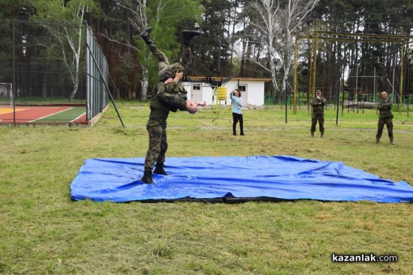 “Ден на отворените врати“ в казанлъшкото военно поделение 