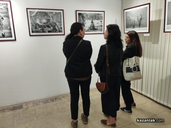 В 40 фотографии Иво Орешков разказа за своите четири вълнуващи пътувания до Монголия ,Мароко, Намибия и Амазония