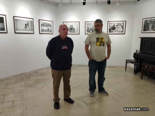 В 40 фотографии Иво Орешков разказа за своите четири вълнуващи пътувания до Монголия ,Мароко, Намибия и Амазония