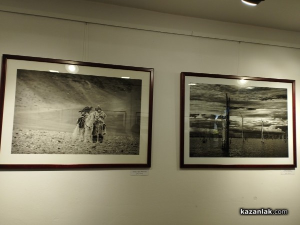 В 40 фотографии Иво Орешков разказа за своите четири вълнуващи пътувания до Монголия ,Мароко, Намибия и Амазония