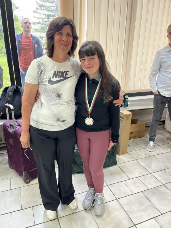 Сребро и бронз завоюваха Симона Адамова и Александър Фильов от клуб  “Севтополис“ в София