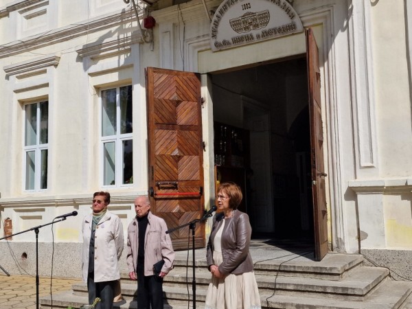 Казанлък празнува 140 години Хуманитарна гимназия