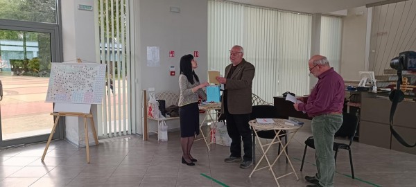 Пловдивският писател Тодор Костадинов се срещна с казанлъшки читатели