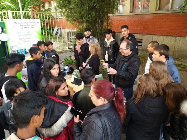 ПГ „Атанас Дамянов“ взе участие в Панорамата на професионалното образование в Николаево 