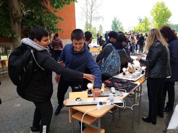 ПГ „Атанас Дамянов“ взе участие в Панорамата на професионалното образование в Николаево 