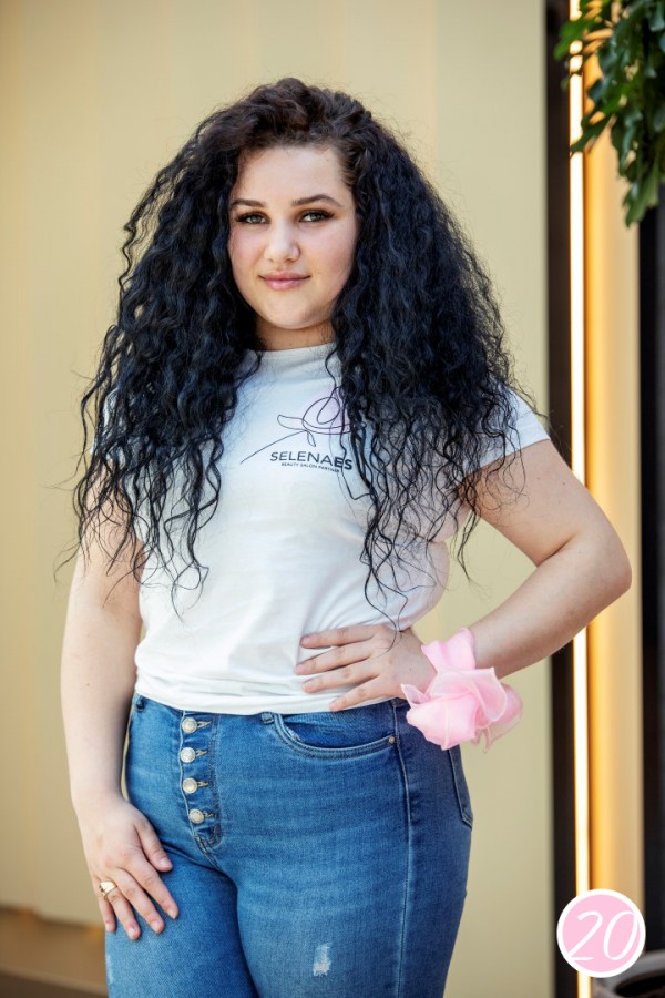 Вижте всички 23 кандидатки за Царица роза 2023