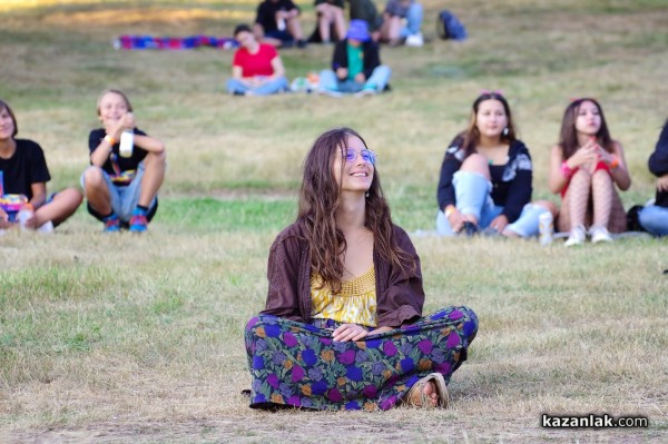 За трето поредно лято под звездите: Фестивалът пред Бузлуджа се завръща с три нощи музика и светлинно шоу