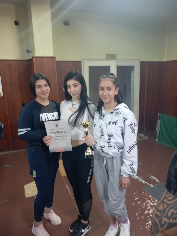 Надпреварата по тенис на маса поставя финал на общинските спортни игри за учебната година