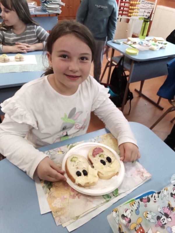 Първолаците от ОУ “Георги Кирков“ се превъплътиха в малки кулинари