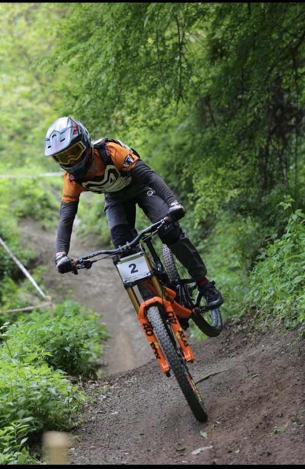 Георги Георгиев стартира сезона с бронзов медал