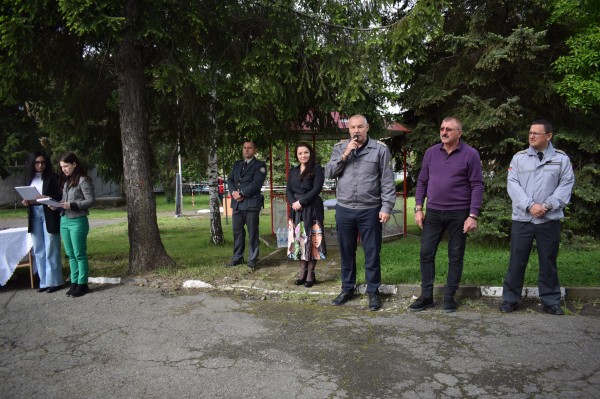 Младите огнеборци от с. Ветрен станаха трети в областната надпревара