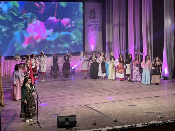 Казанлък избра Кристина Попова за Царица роза 2023