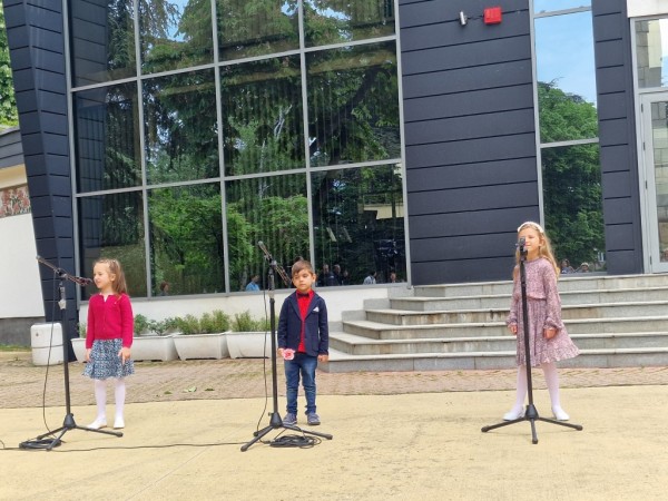 “Българските розотърговци. Родова памет на Казанлък“ - изложба на открито в парк Розариум