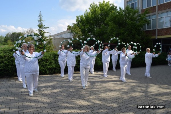Фестивалът „Здравей, здраве“ посрещна казанлъчани и гостите на града с богата програма