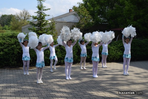 Фестивалът „Здравей, здраве“ посрещна казанлъчани и гостите на града с богата програма