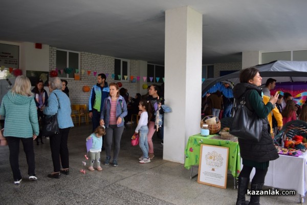 Фестивалът „Здравей, здраве“ посрещна казанлъчани и гостите на града с богата програма