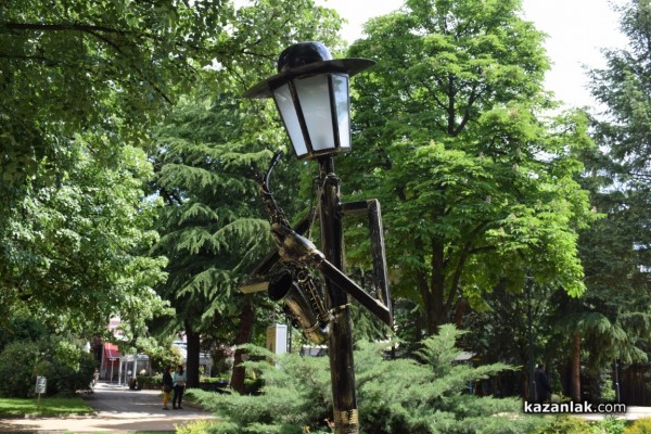 Осем улични музиканти ще греят на ул. “Искра“