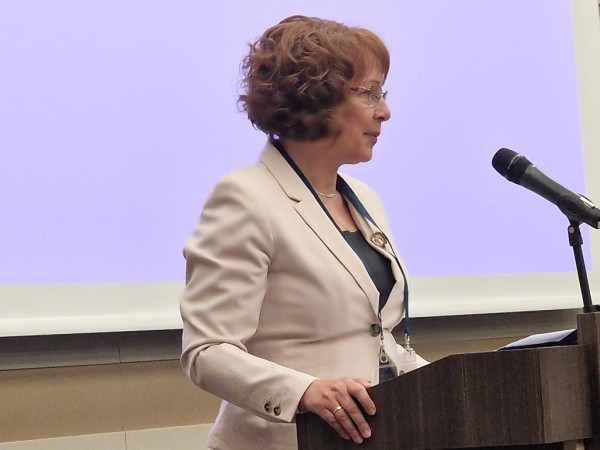 Натуралният произход на розовото масло във фокуса на международен форум с всички заинтересовани страни