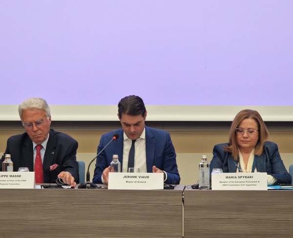 Натуралният произход на розовото масло във фокуса на международен форум с всички заинтересовани страни