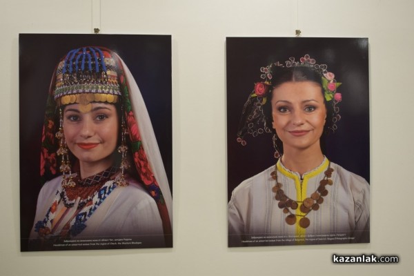Фотоизложба на Регионална Занаятчийска Камара Пловдив с куратор Стоян Маринов гостува в Казанлък