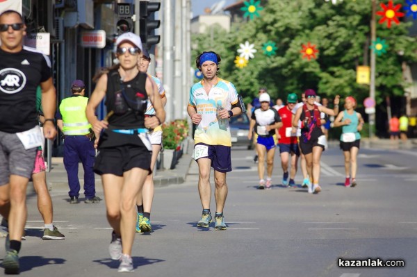 Над 180 бегачи от цялата страна ще се включат във второто издание на маратон „Розова долина”