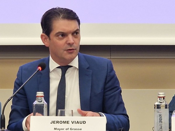 Натуралният произход на розовото масло във фокуса на международен форум с всички заинтересовани страни