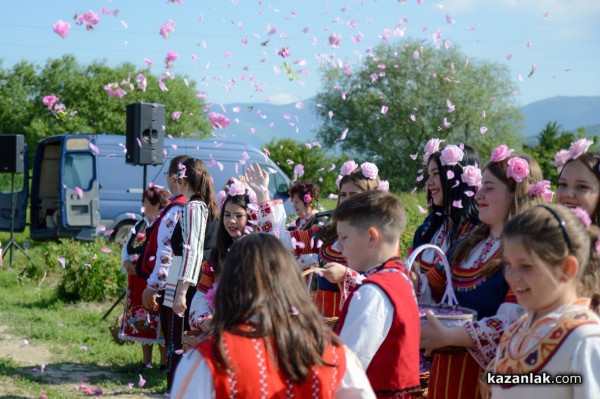 Ритуал “Розобер“ в село Овощник