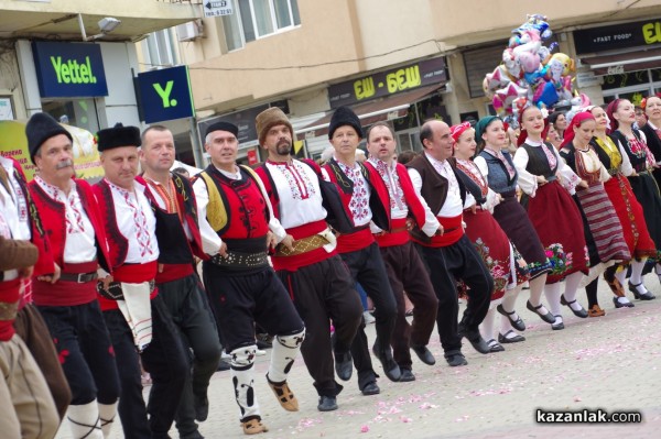 39 състава от цялата страна се събират в Казанлък за надиграването “Тъпан бие, хоро се вие“