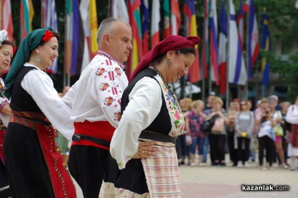 39 състава от цялата страна се събират в Казанлък за надиграването “Тъпан бие, хоро се вие“