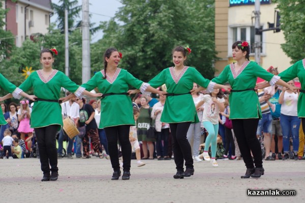 39 състава от цялата страна се събират в Казанлък за надиграването “Тъпан бие, хоро се вие“