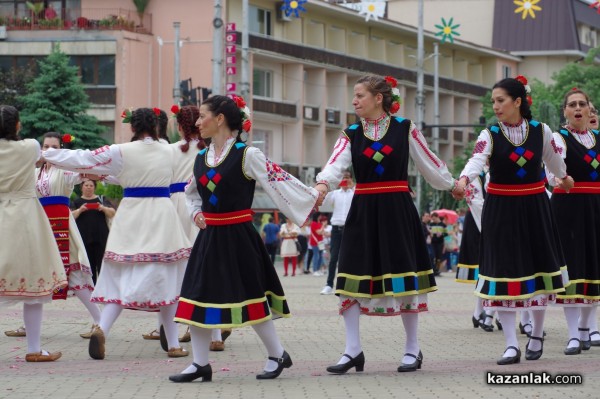 39 състава от цялата страна се събират в Казанлък за надиграването “Тъпан бие, хоро се вие“
