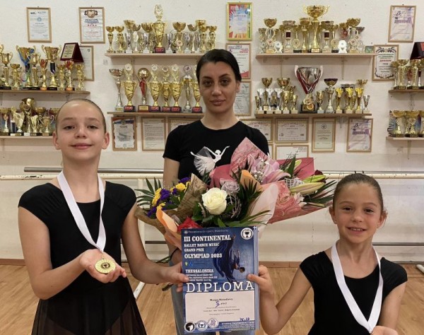 Фурор за Грациите в Солун! Балерините ни се завърнаха със 17 медала от Континенталната олимпиада