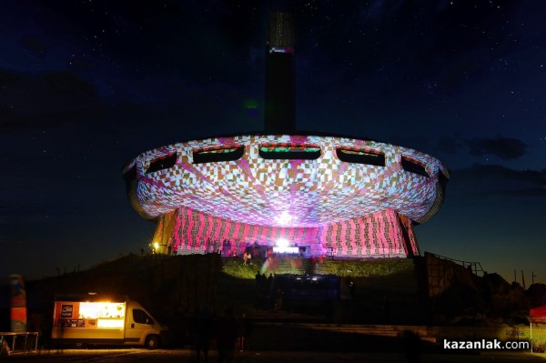 OPEN Buzludzha FEST идва отново с уникален 3D мапинг и 20 музикални DJ участия на сцената пред паметника