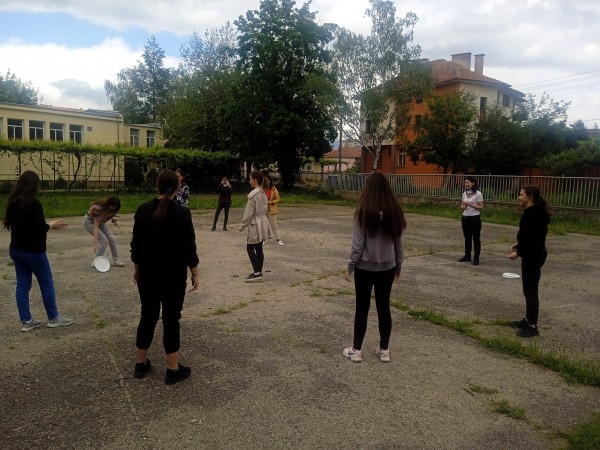 В ПГЛПТ се проведе WOW фризби фестивал