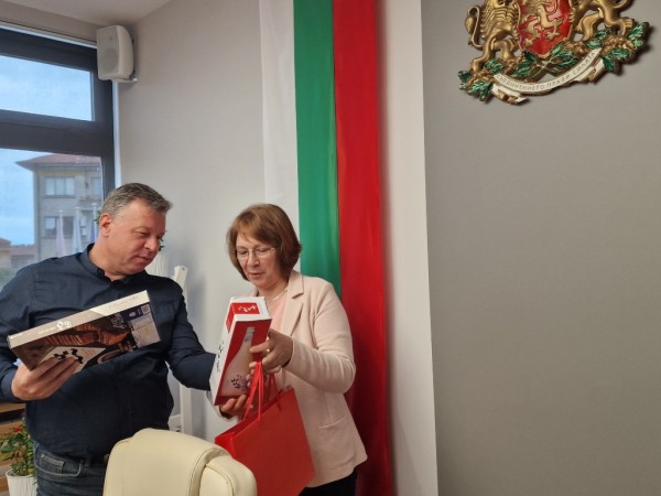 Ползотворни срещи в побратимените на Казанлък градове 