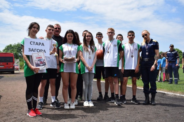 Казанлъшки ученици се класираха втори в областната надпревара “Млад огнеборец“