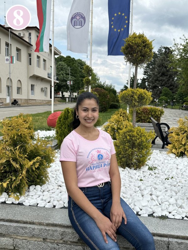 Гласуването за Цар и Царица в Павел баня започна! Вижте всички кандидати и техните визитки