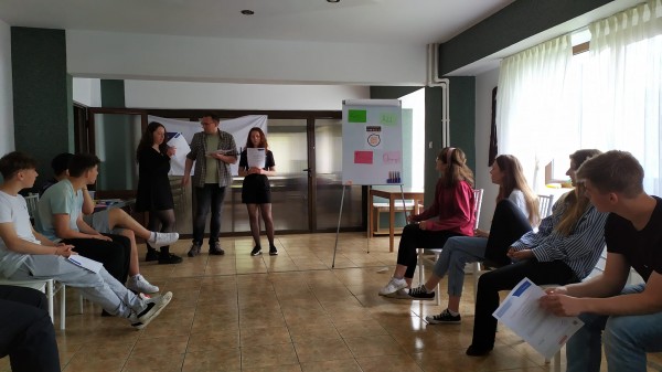 Поредна казанлъшка група се завърна от младежки обмен в Румъния