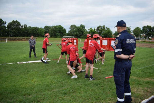 Казанлъшки ученици се класираха втори в областната надпревара “Млад огнеборец“