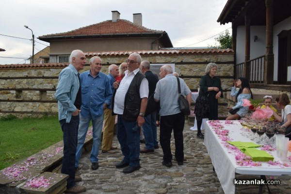 Творбите на 148 художници от 35 страни бяха представени в единадесетото издание на международна изложба Минипринт Казанлък