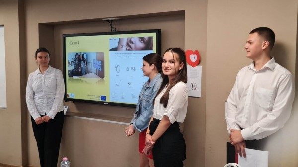 ПГЛПТ финализира поредния успешен проект по Еразъм +