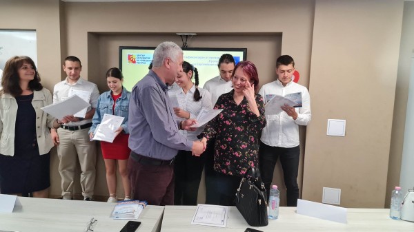 ПГЛПТ финализира поредния успешен проект по Еразъм +